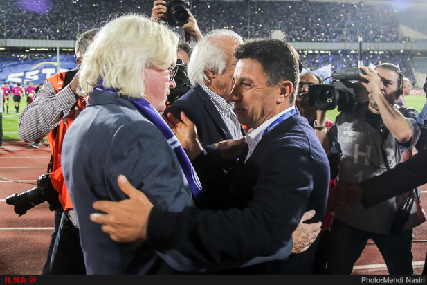 دیدار تیم‌های استقلال و ذوب آهن