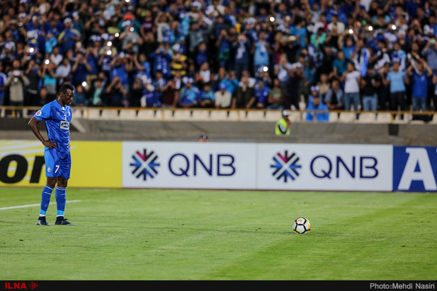 دیدار تیم‌های استقلال و ذوب آهن