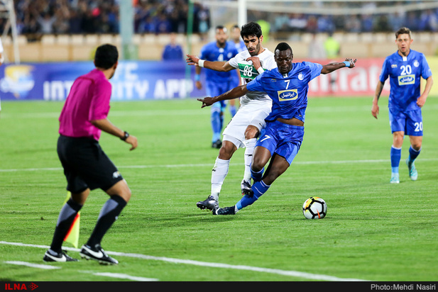 دیدار تیم‌های استقلال و ذوب آهن