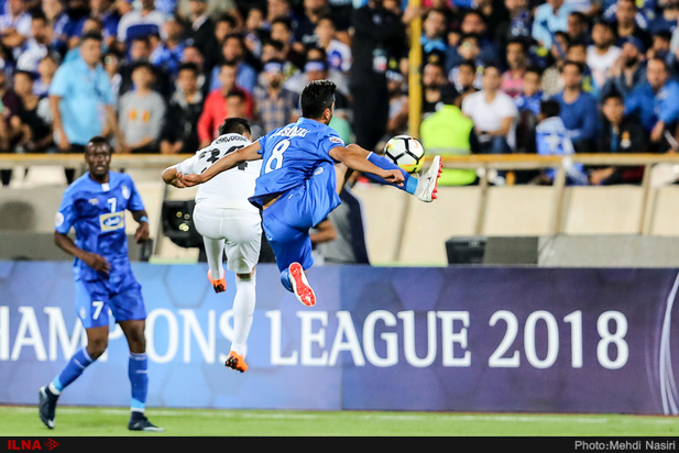 دیدار تیم‌های استقلال و ذوب آهن