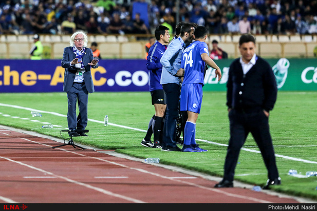 دیدار تیم‌های استقلال و ذوب آهن