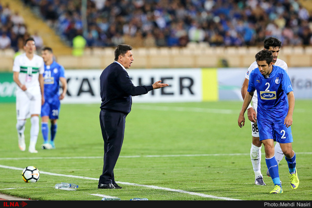 دیدار تیم‌های استقلال و ذوب آهن