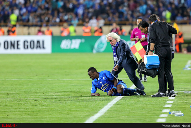 دیدار تیم‌های استقلال و ذوب آهن