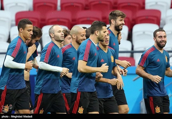 تمرین تیم ملی اسپانیا و ایران پیش از مسابقه