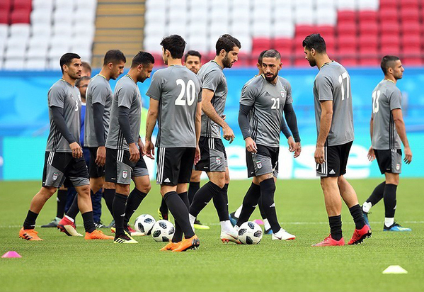 تمرین تیم ملی اسپانیا و ایران پیش از مسابقه