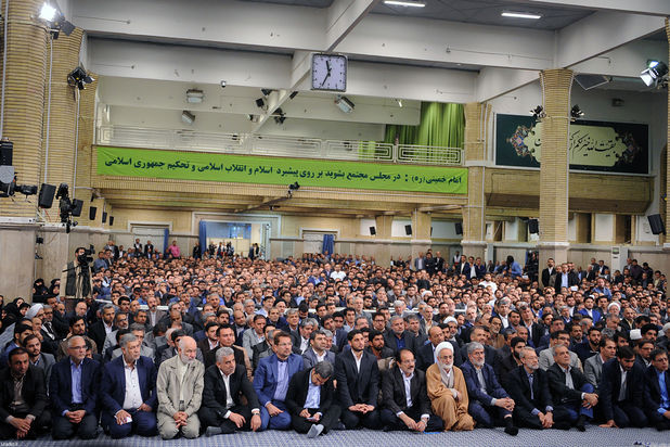 دیدار نمایندگان با رهبر انقلاب