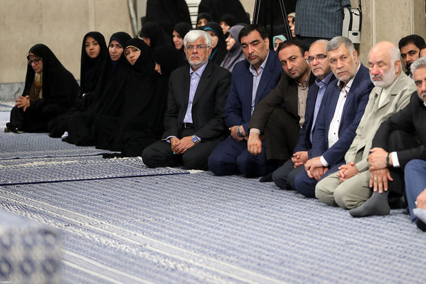 دیدار نمایندگان با رهبر انقلاب