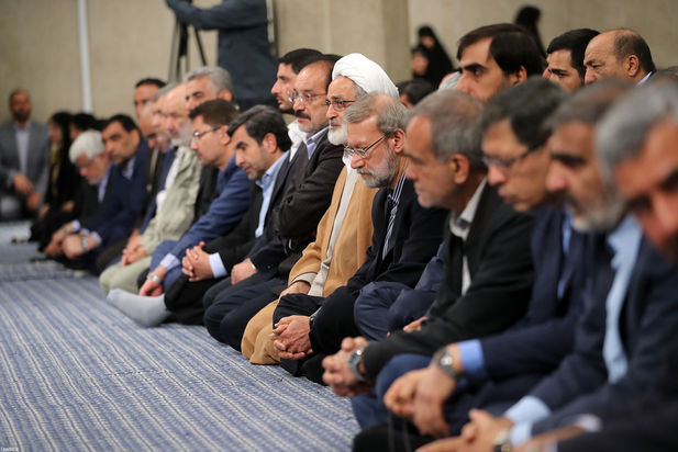 دیدار نمایندگان با رهبر انقلاب