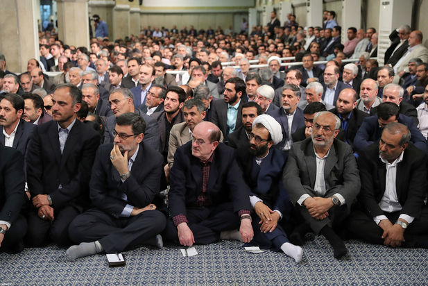 دیدار نمایندگان با رهبر انقلاب