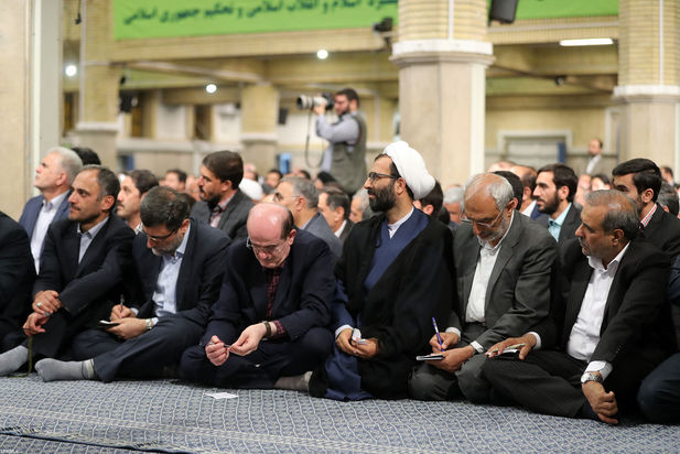 دیدار نمایندگان با رهبر انقلاب