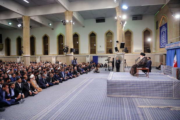 دیدار نمایندگان با رهبر انقلاب