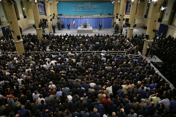 دیدار نمایندگان با رهبر انقلاب