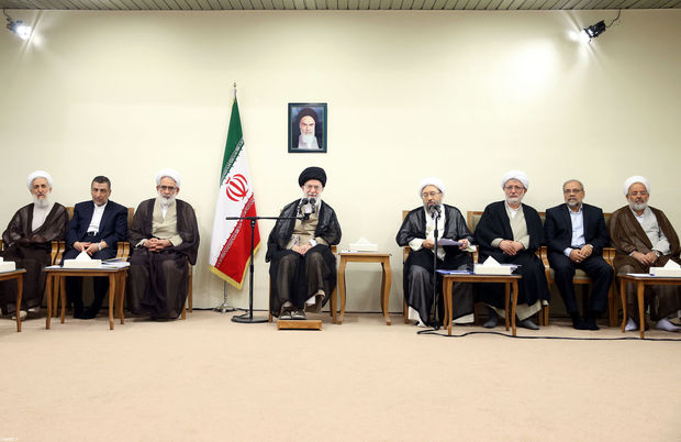 دیدار مقام معظم رهبری با رئیس و مسئولان قوه قضائیه