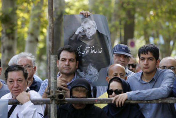 بدرقه عزت انتظامی