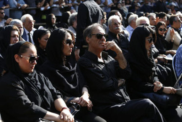 بدرقه عزت انتظامی