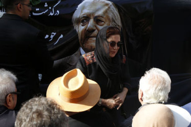 بدرقه عزت انتظامی