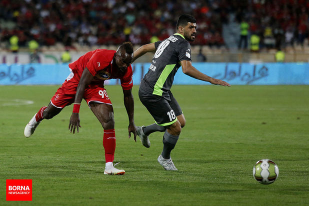 در حاشیه دیدار تیم های فوتبال پرسپولیس و نساجی مازندران 