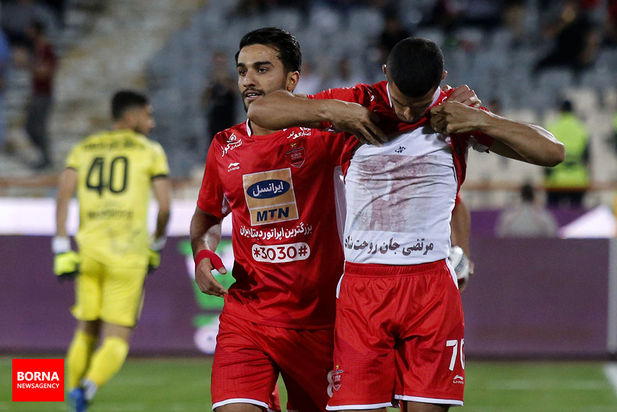 در حاشیه دیدار تیم های فوتبال پرسپولیس و نساجی مازندران 