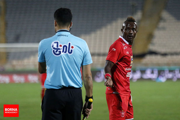 در حاشیه دیدار تیم های فوتبال پرسپولیس و نساجی مازندران 