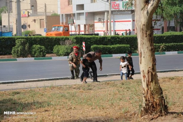 حمله تروریستی به رژه نیروهای مسلح در اهواز