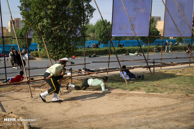 حمله تروریستی به رژه نیروهای مسلح در اهواز