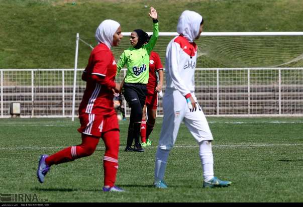 دیدار تیم‌های فوتبال دختران ایران و اردن