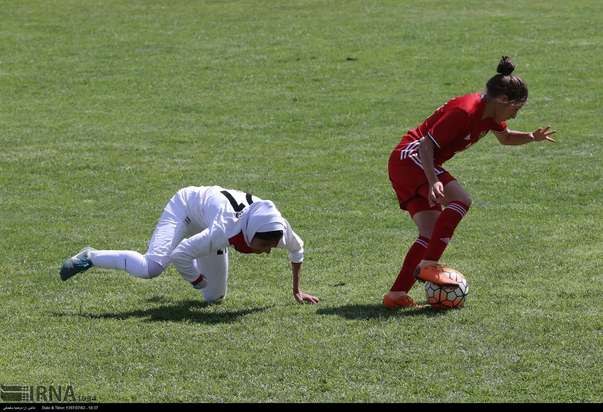 دیدار تیم‌های فوتبال دختران ایران و اردن