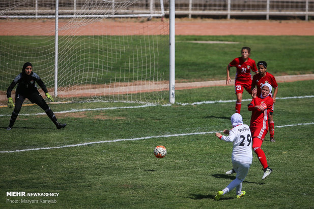 دیدار تیم های فوتبال دختران ایران و اردن_مهر