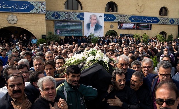 تصاویر مراسم تشییع پیکر بهرام شفیع