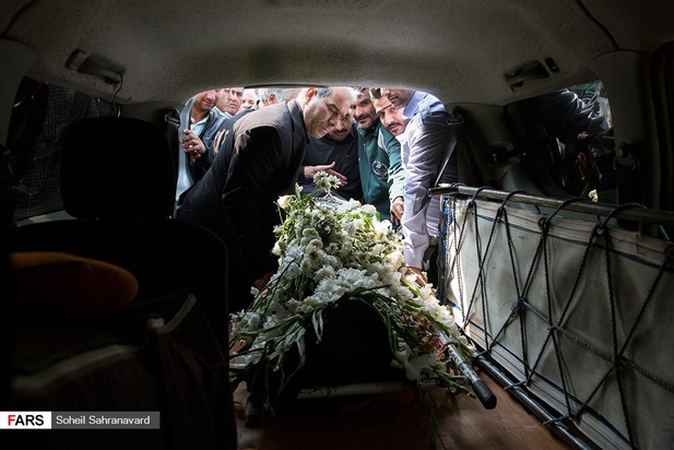 تصاویر مراسم تشییع پیکر بهرام شفیع