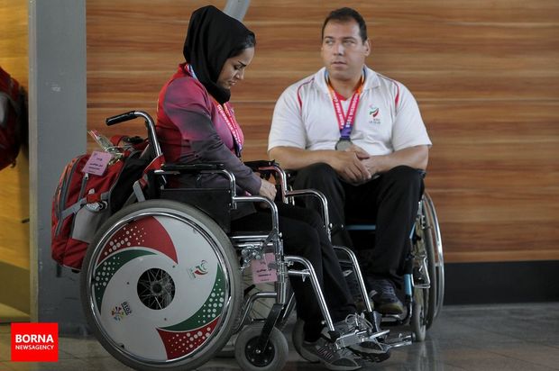 تصاویر بازگشت کاروان ورزشی ایران از بازی‌های پاراآسیایی ۲۰۱۸