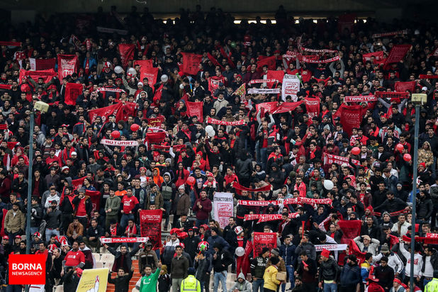 دیدار تیم های پرسپولیس تهران - تراکتورسازی تبریز
