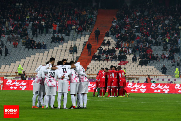 دیدار تیم های پرسپولیس تهران - تراکتورسازی تبریز