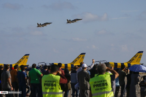 نمایش هوایی کیش