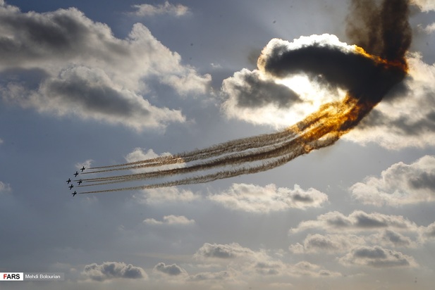 نمایش هوایی کیش