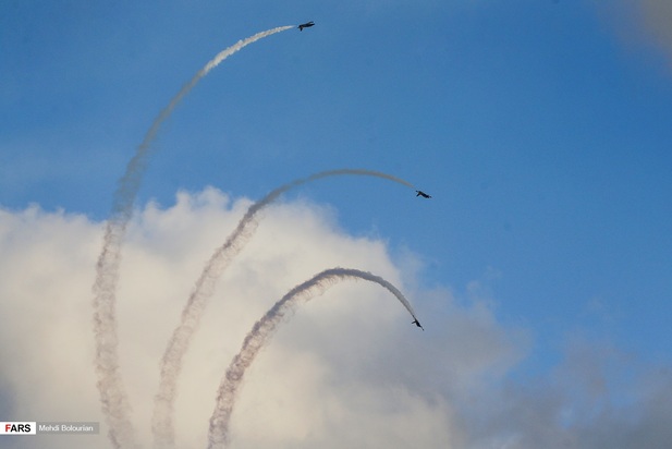 نمایش هوایی کیش