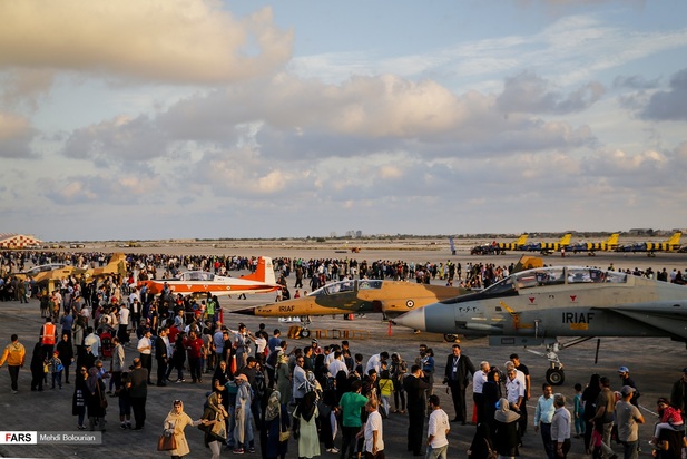 نمایش هوایی کیش