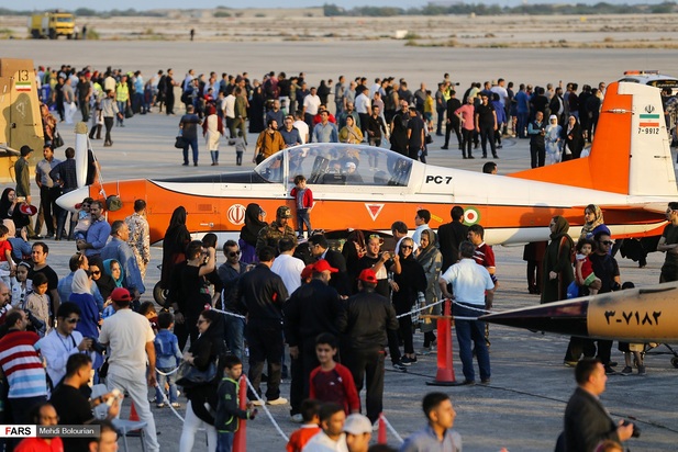 نمایش هوایی کیش