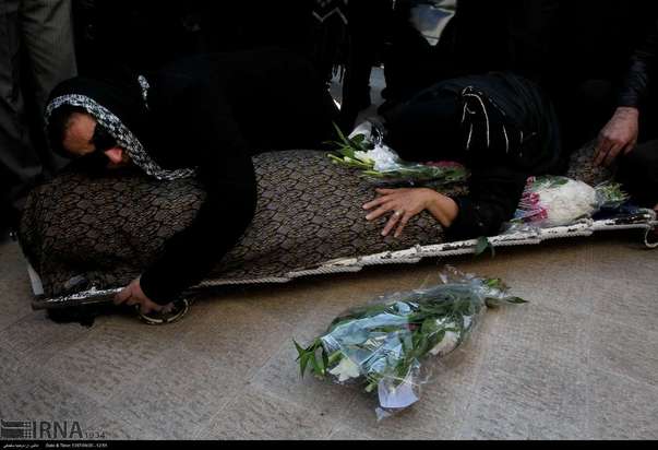 تشییع پیکر پیام صابری