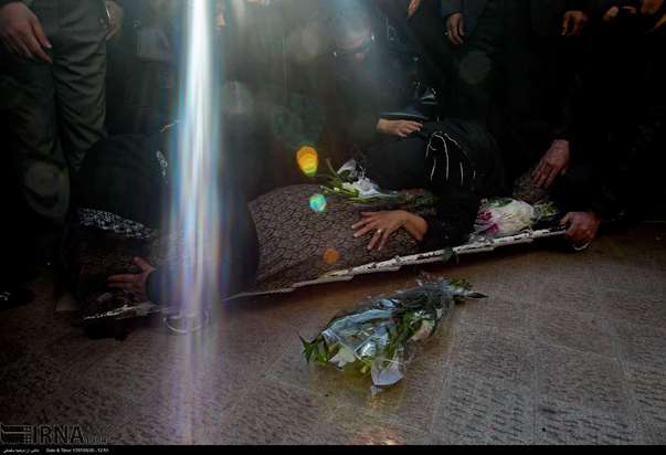 تشییع پیکر پیام صابری