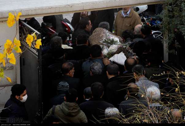 تشییع پیکر پیام صابری