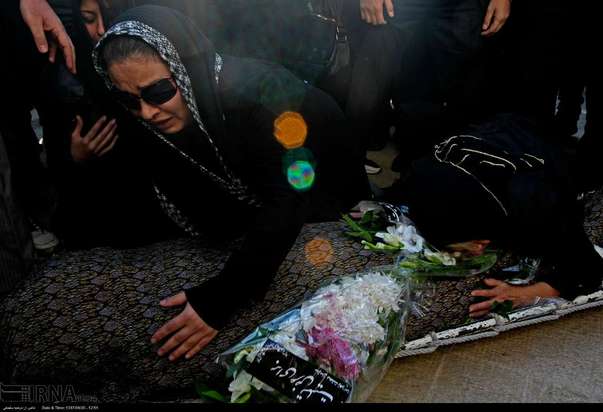 تشییع پیکر پیام صابری