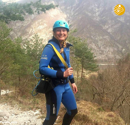 دختر توریست