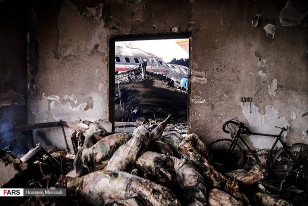 سقوط هواپیما