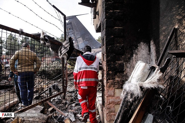 سقوط هواپیما