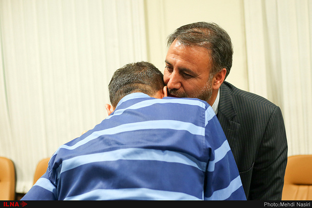 حسین هدایتی