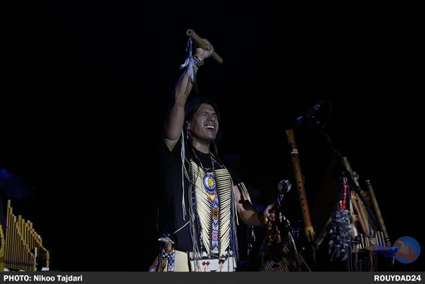 کنسرت لئو روخاس_ تاجداری