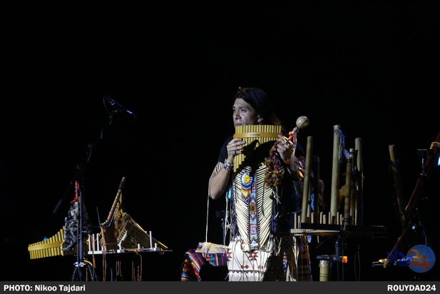 کنسرت لئو روخاس_ تاجداری