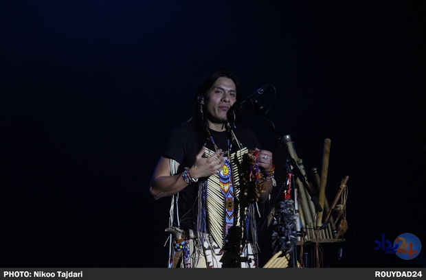 کنسرت لئو روخاس_ تاجداری