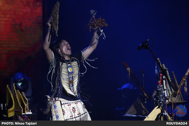 کنسرت لئو روخاس_ تاجداری